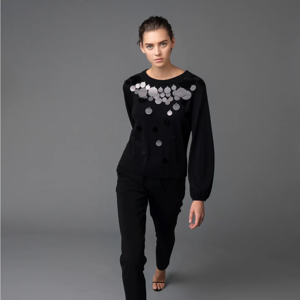 NWOT 100% vigin wool Akris Punto Sparkle & Shine Sequins Dot Pullover Black